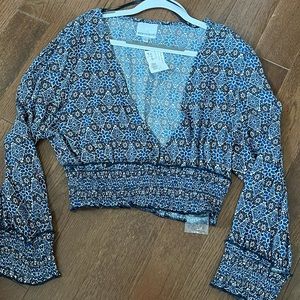 NWT Skylar+Madison Floral Patterned Ruched Crop Top with Clasp